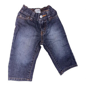 NWOT Children’s Place straight leg  jeans size 6-9m